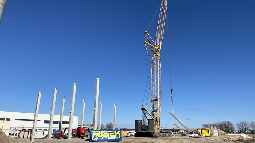 Die Baustelle von weiter weg.